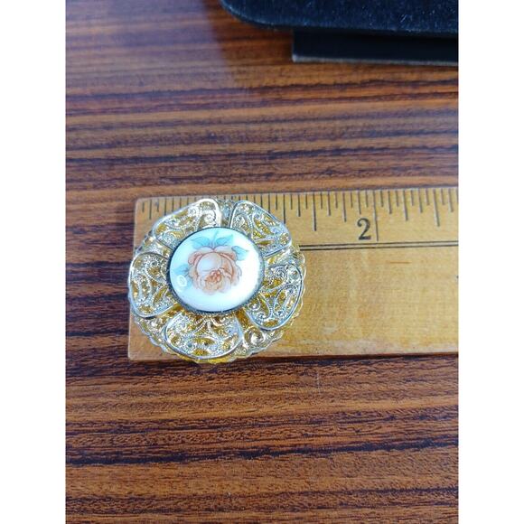 Vintage Floral Ceramic Scarf Clip Western Germany Gold Toned - Picture 5 of 6